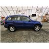 Image 11 : PARKSVILLE - 2002 TOYOTA RAV4, BLUE, 156106 KMS, FOUR WHEEL DRIVE. - B062088