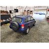 Image 16 : PARKSVILLE - 2002 TOYOTA RAV4, BLUE, 156106 KMS, FOUR WHEEL DRIVE. - B062088