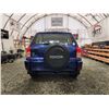 Image 17 : PARKSVILLE - 2002 TOYOTA RAV4, BLUE, 156106 KMS, FOUR WHEEL DRIVE. - B062088