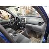Image 38 : PARKSVILLE - 2002 TOYOTA RAV4, BLUE, 156106 KMS, FOUR WHEEL DRIVE. - B062088