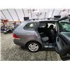 Image 40 : PARKSVILLE - 2011 VW GOLF WAGON, GREY, 251670 KMS, FRONT WHEEL DRIVE. - D658636