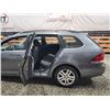 Image 45 : PARKSVILLE - 2011 VW GOLF WAGON, GREY, 251670 KMS, FRONT WHEEL DRIVE. - D658636