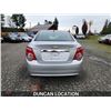 Image 11 : DUNCAN - 2014 CHEVROLET SONIC, SILVER, 147541 KMS, FRONT WHEEL DRIVE. - D166949