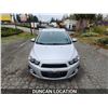 Image 4 : DUNCAN - 2014 CHEVROLET SONIC, SILVER, 147541 KMS, FRONT WHEEL DRIVE. - D166949