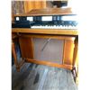 Image 1 : 442 -- HAMMOND ORGAN