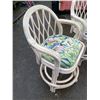 Image 2 : 444 -- SET OF SWIVEL CHAIRS