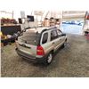 Image 16 : PARKSVILLE - 2006 KIA SPORTAGE, GLOD, 166255 KMS, FRONT WHEEL DRIVE. - D208475