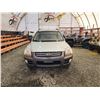 Image 6 : PARKSVILLE - 2006 KIA SPORTAGE, GLOD, 166255 KMS, FRONT WHEEL DRIVE. - D208475