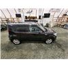 Image 13 : PARKSVILLE - 2016 KIA SOUL, BLACK, 242322 KMS, FRONT WHEEL DRIVE. - D833916
