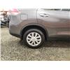 Image 27 : PARKSVILLE - 2016 NISSAN ROGUE, GREY, 174800 KMS, FOUR WHEEL DRIVE. - D886827