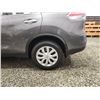 Image 29 : PARKSVILLE - 2016 NISSAN ROGUE, GREY, 174800 KMS, FOUR WHEEL DRIVE. - D886827