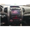 Image 53 : PARKSVILLE - 2013 KIA SORENTO, WHITE, 176344 KMS, FOUR WHEEL DRIVE. - D402128