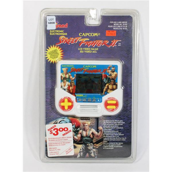 TIGER STREET FIGHTER II HANDHELD VIDEO GAME