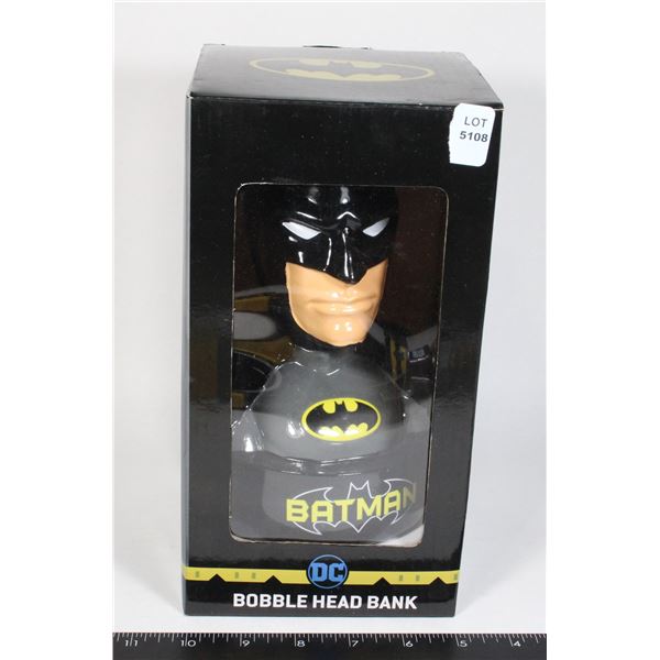 10" TALL BATMAN BOBBLEHEAD BANK IN BOX VERY COOL