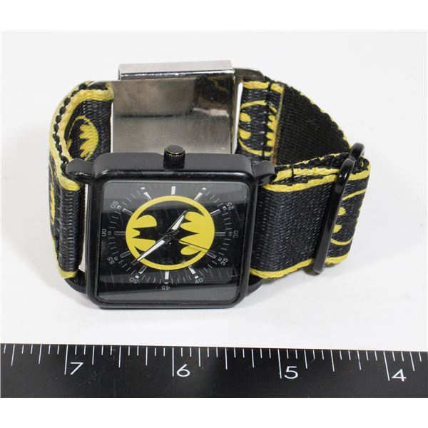 BATMAN BELT BUCKLE WRIST WATCH