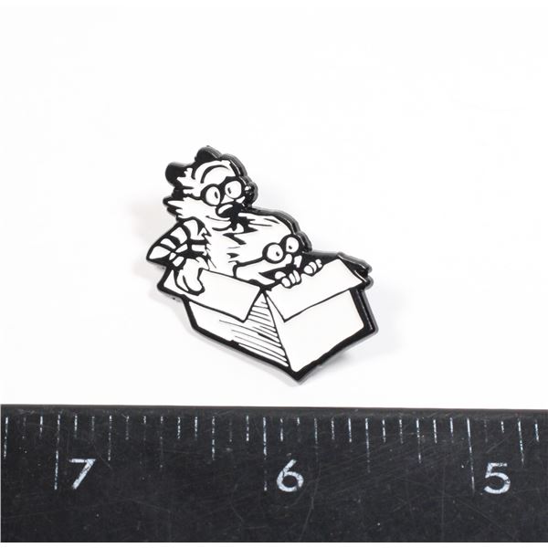 NEW BLACK AND WHITE DESIGN CALVIN AND HOBBES THEME