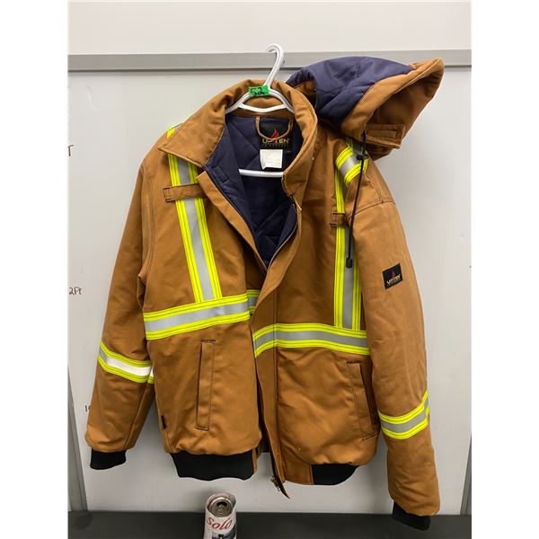 Men's safety winter jacket size large