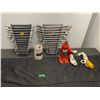 Image 1 : Hydraulic jack and 2 combination wrench sets