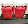 Image 1 : 2 large jerry gas containers