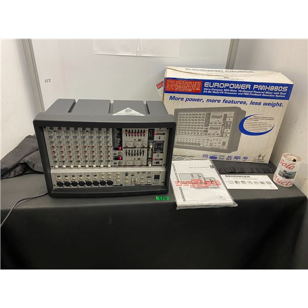 Behringer brand europower PMH880S powered mixer