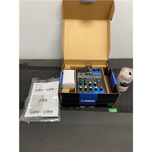 MF06X Yamaha mixing console