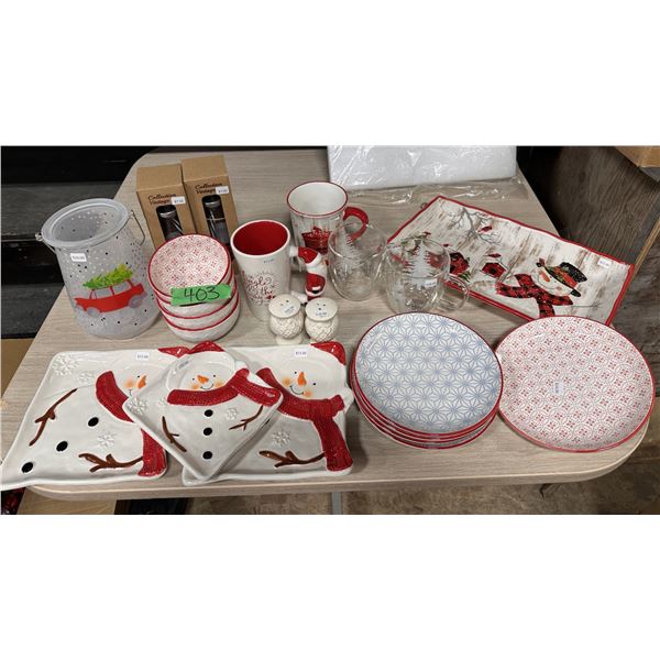 Lot of new Christmas dishes/ ornaments (glass)