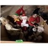 Image 1 : Assorted box of elves