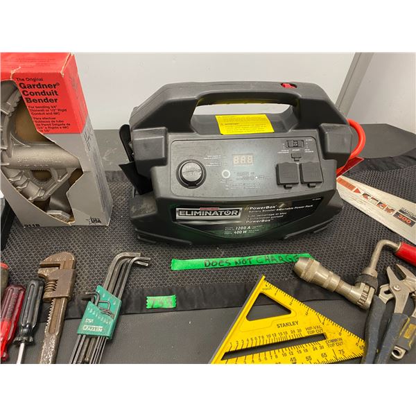 Lot of hand tools and more (charger does not charge)