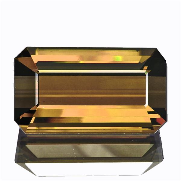 Natural  Imperial Champagne Zircon 3.41 Cts  {Flawless-VVS1}