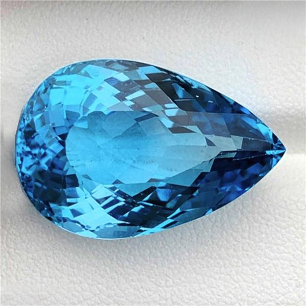Natural Brazil Swiss Blue Topaz 25 Cts {Flawless-VVS}