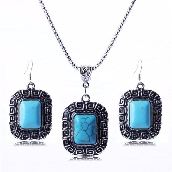 Turquoise Antique Silver Necklace Set
