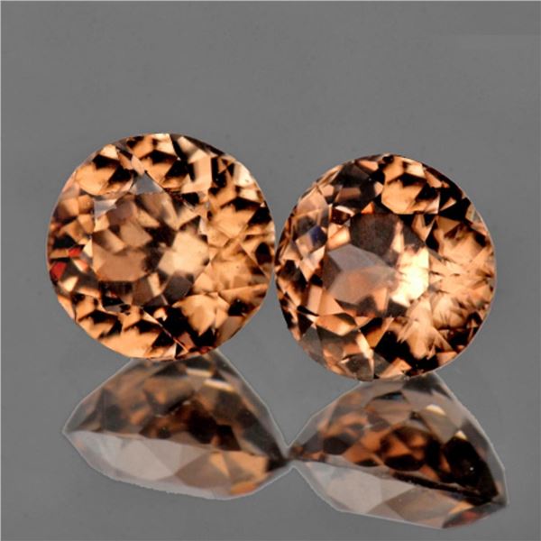 Natural Rare Color Change Garnet  (Flawless-VVS)