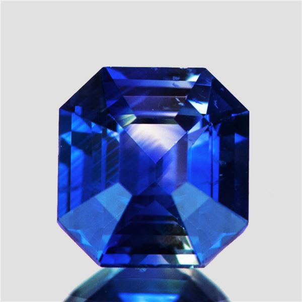 Natural  Intense Blue Sapphire [Flawless-VVS]