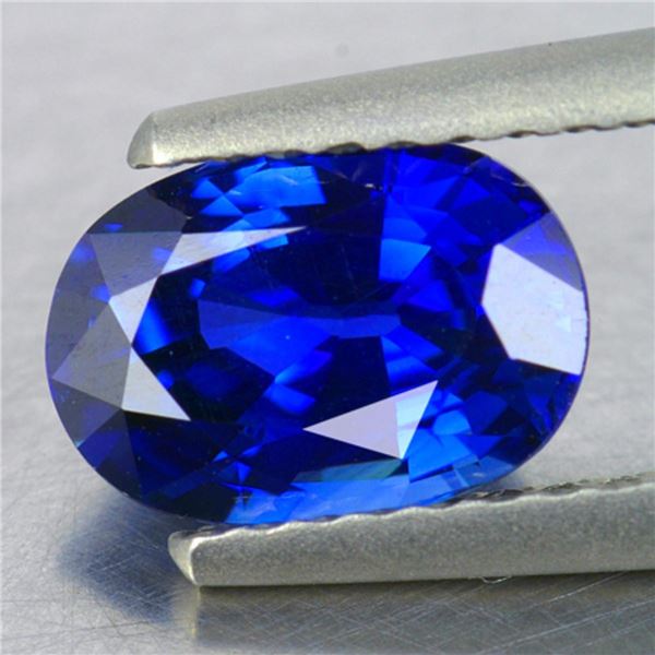 Natural Oval Royal Blue Sapphire 1.14 Cts {VVS}