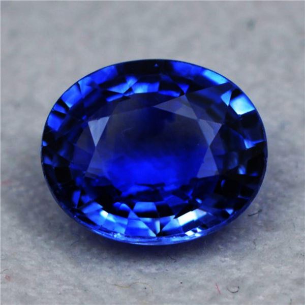Natural Oval Royal Blue Sapphire [VVS]