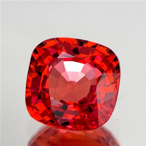 Natural Cushion Pinkish Orange Sapphire [Flawless-VVS]