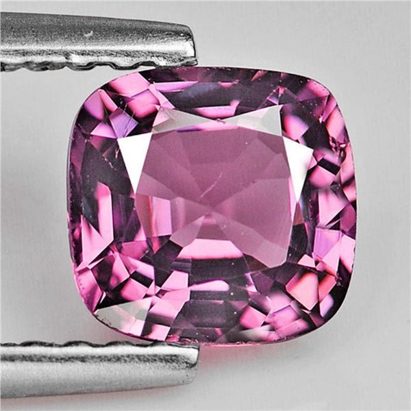 Natural Cushion Pink Sapphire [Flawless-VVS]