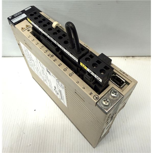 Yaskawa #SGDV-R70A11A Servopack