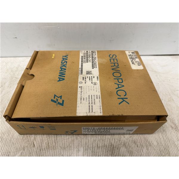 Yaskawa #SGD7S-2R8A20A002 Servo Drive