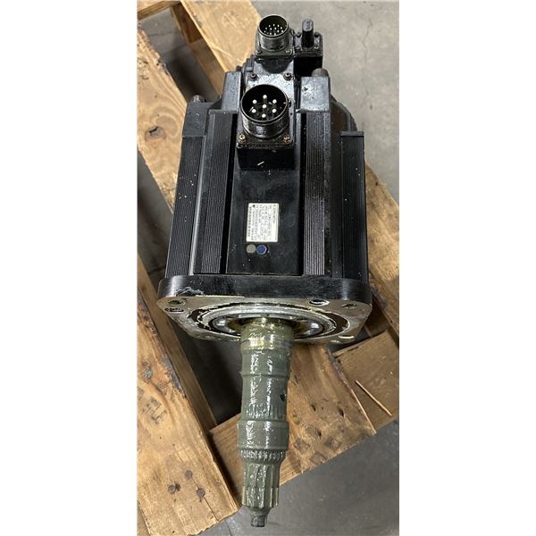 Yaskawa #SGMGH-44A2A-YR15 AC Servo Motor