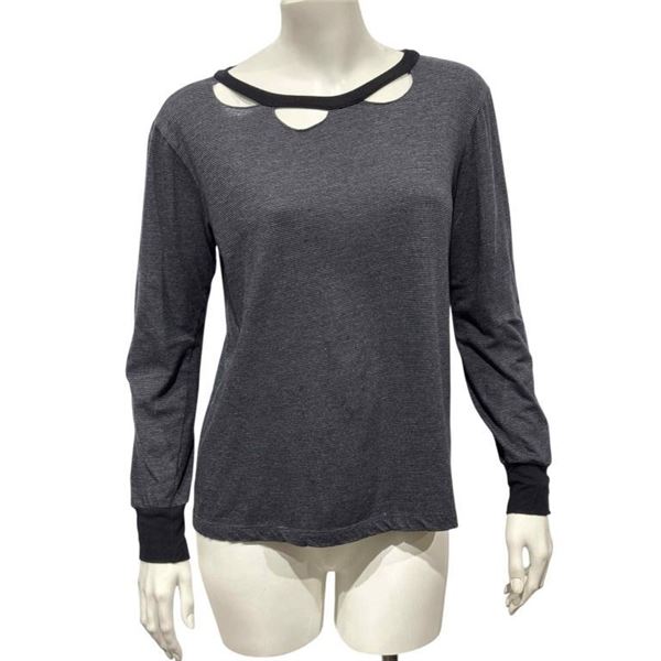 Agents of S.H.I.E.L.D. (2013 2020) - Daisy 'Skye' Johnson (Chloe Bennet) Gray/Black Shirt