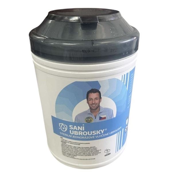 Spaceman (2024) - Adam Sandler Wipes