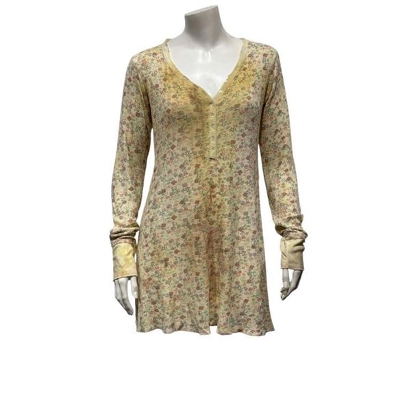 Quarantine (2008) - Elise (Stacy Chbosky) Distressed Sundress