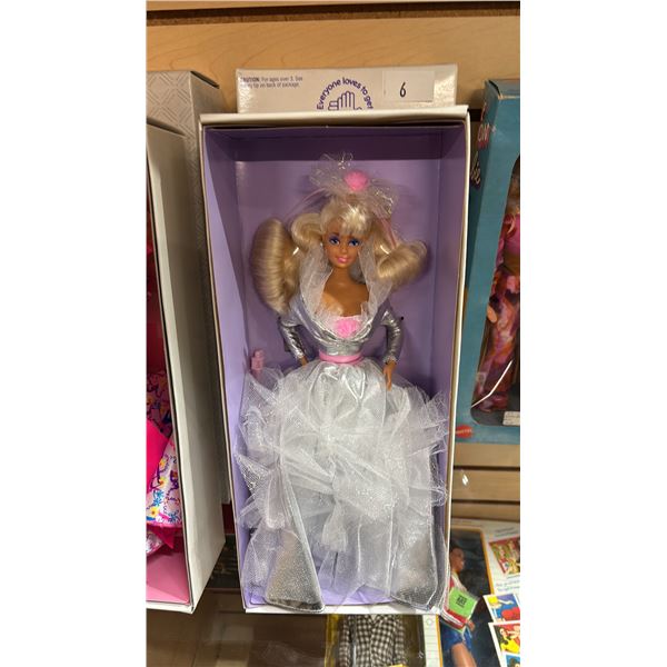 MATTEL SPECIAL LIMITED EDITION BARBIE COLLECTOR DOLL