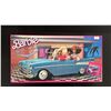 Image 1 : MATTEL BARBIE 57' CHEVY