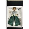 Image 2 : MATTEL 'HOLIDAY CAROLER' BARBIE