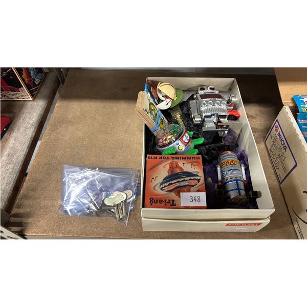 BOX OF ASSORTED VINTAGE TOYS