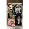 Image 3 : BOX OF ASSORTED VINTAGE TOYS