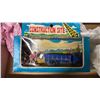 Image 4 : (3) VINTAGE BLUE BOX CONSTRUCTION SITE TOYS