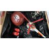 Image 2 : BOX OF ASSORTED VINTAGE TOYS